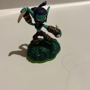 first series Skylanders: Spyro's Adventure Stealth Elf